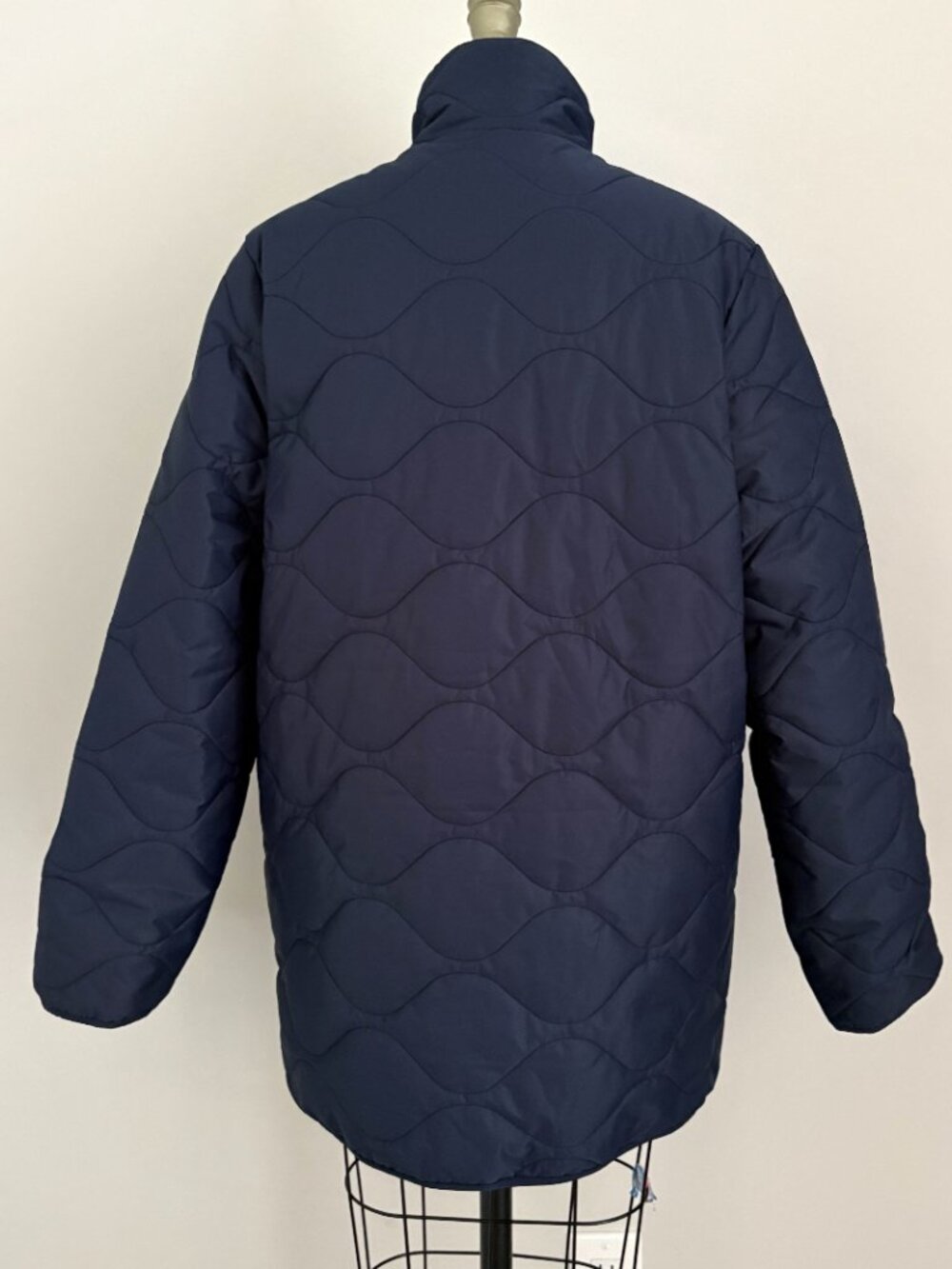 Quince Featherless Quilted Long Puffer Jacket Coat Navy Gold Snaps Preppy Chic M - Picture 2 of 10